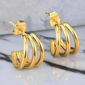 🆕️Stylish Minimalistic Hypoallergenic Dainty Elegant Triple C-Hoops Earrings